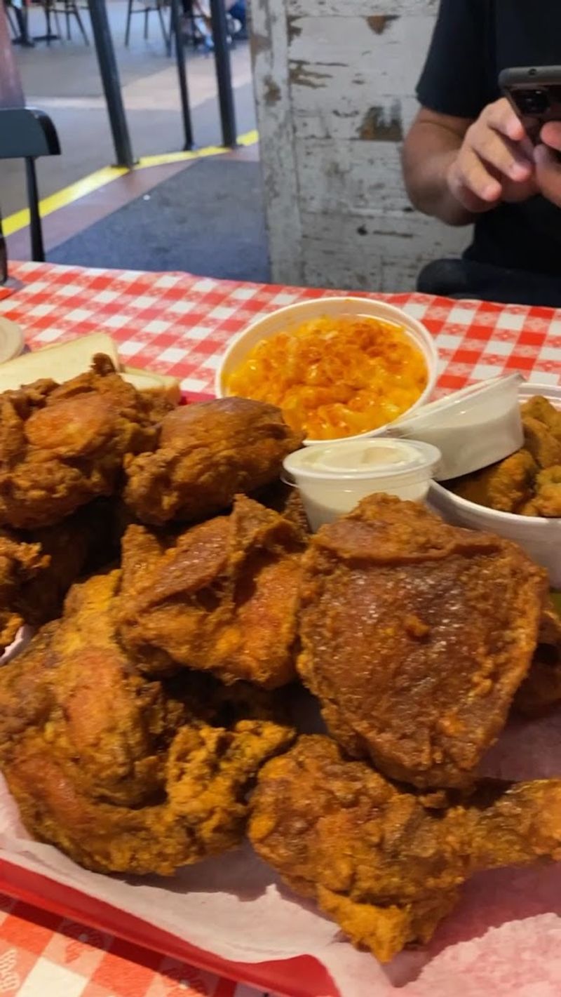 Dark Meat That'll Change Your Mind About Thighs and Legs Dark Meat That'll Change Your Mind About Thighs and Legs