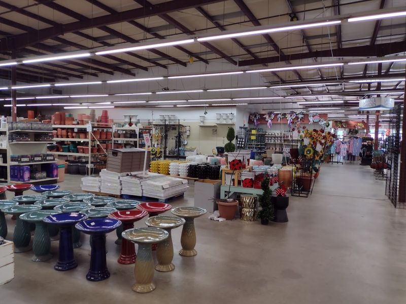 Deals still drive the experience for many shoppers Deals still drive the experience for many shoppers