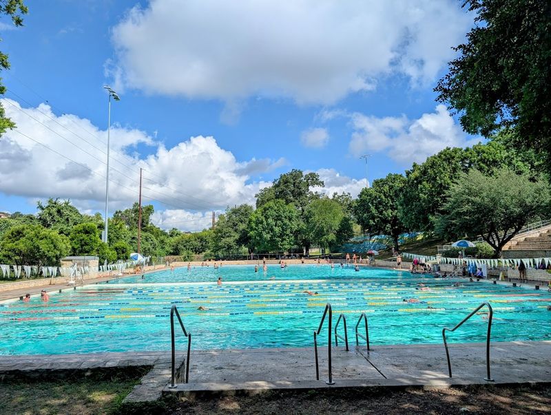 Deep Eddy Pool (Austin) Deep Eddy Pool (Austin)