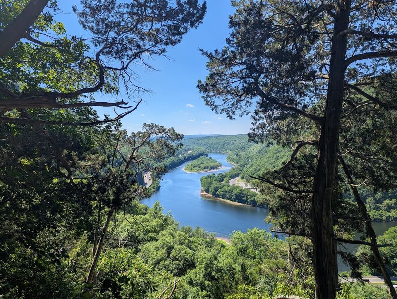 Delaware Water Gap and Mount Tammany - Knowlton Township Delaware Water Gap and Mount Tammany - Knowlton Township