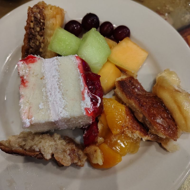 Dessert Turns Dinner Into an Event