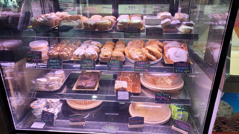 Desserts and sides that deserve attention too Desserts and sides that deserve attention too