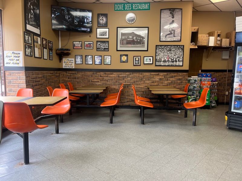 Dickie Dee’s — Newark