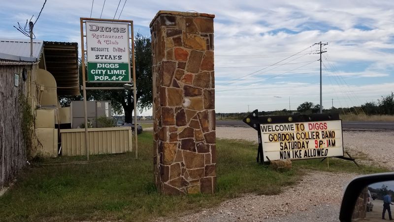 Diggs Restaurant & Club (San Saba)