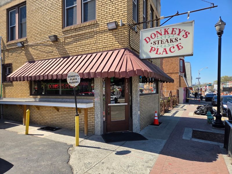 Donkey’s Place — Camden