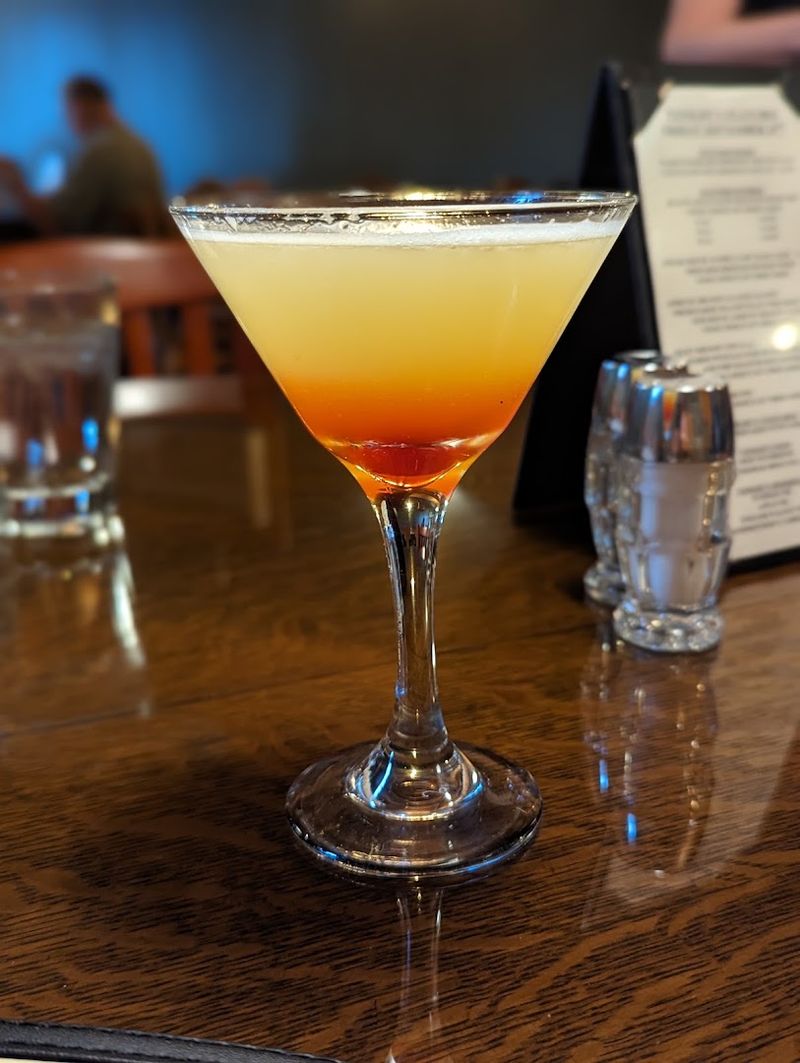 Drinks that sound strong, classic, and worth ordering Drinks that sound strong, classic, and worth ordering