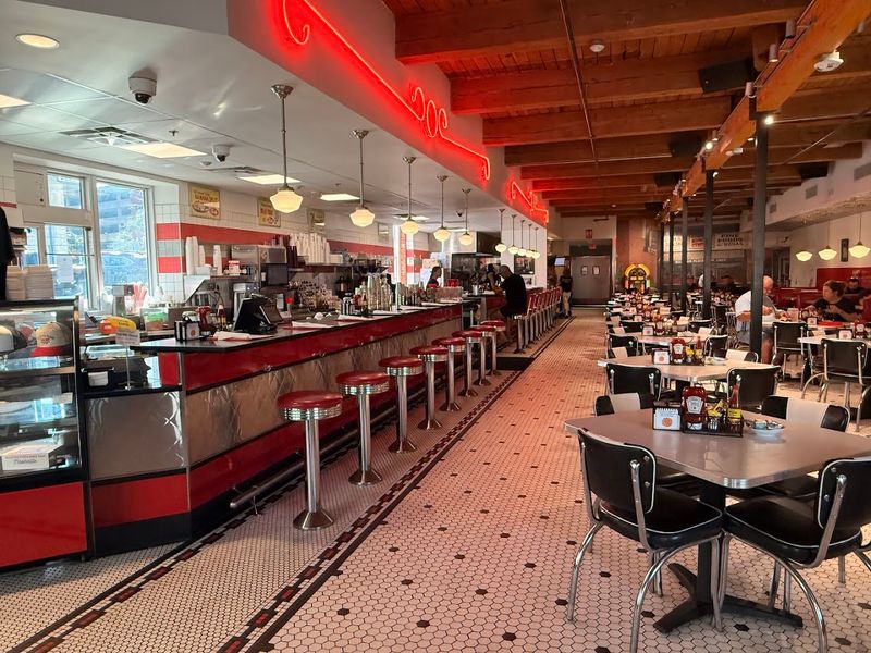 Elliston Place Soda Shop — Nashville Elliston Place Soda Shop — Nashville
