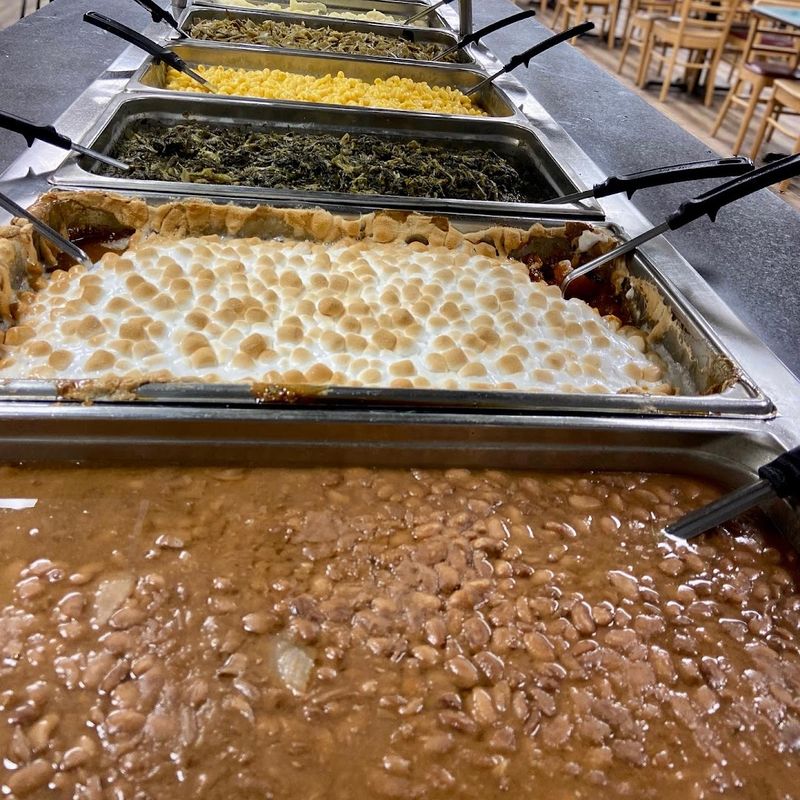 Expect Southern Favorites, Hearty Plates, and No-Fuss Flavor