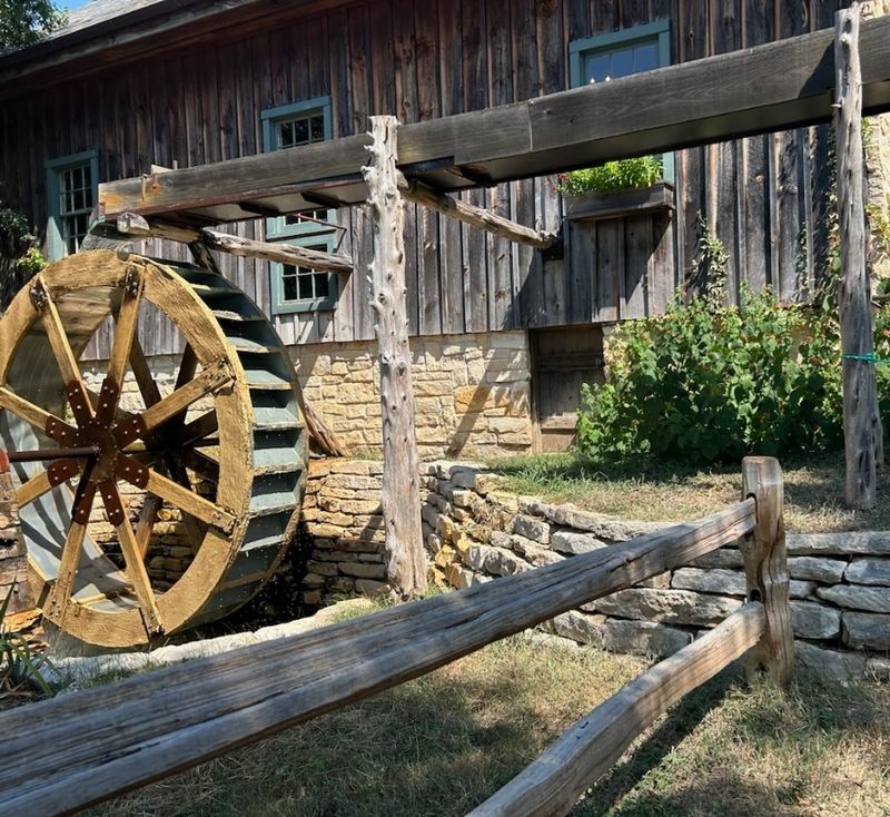 Explore While You Wait: Craft Village Explore While You Wait: Craft Village