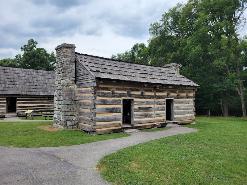 Explore the Grounds That Reveal More Than Just Presidential History Explore the Grounds That Reveal More Than Just Presidential History