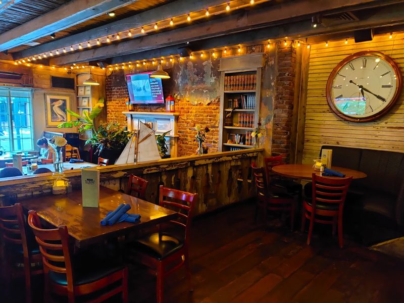 Max Gill & Grill (Denver)