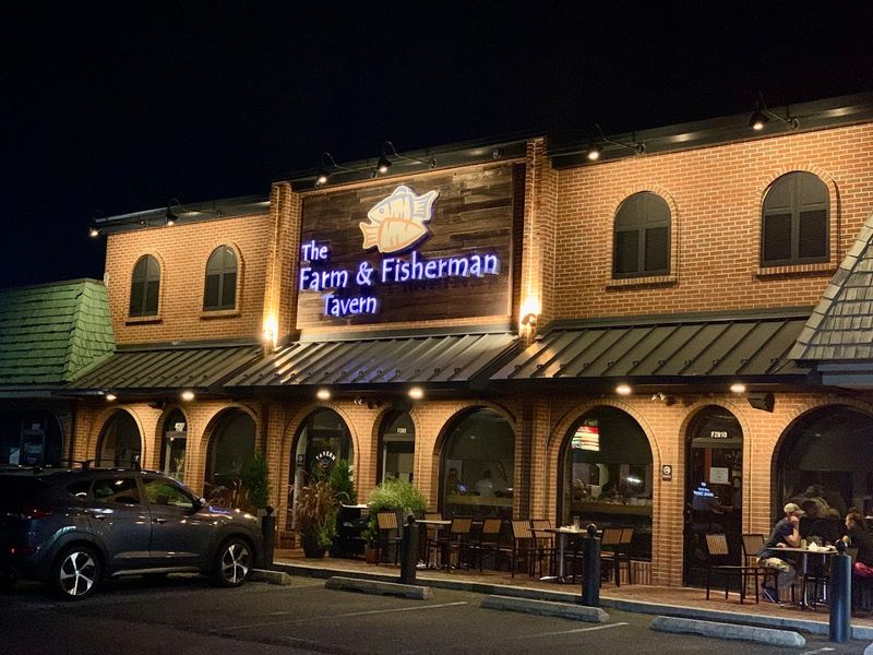 Farm & Fisherman Tavern + Market - Cherry Hill