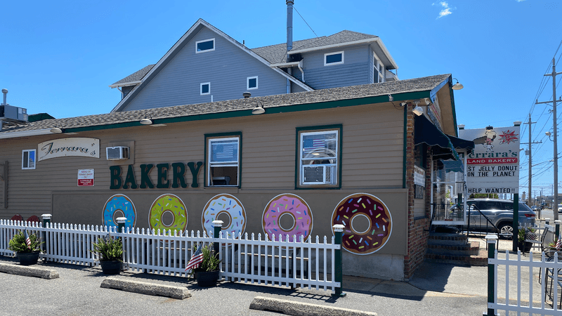 Ferrara’s Island Bakery - Ship Bottom