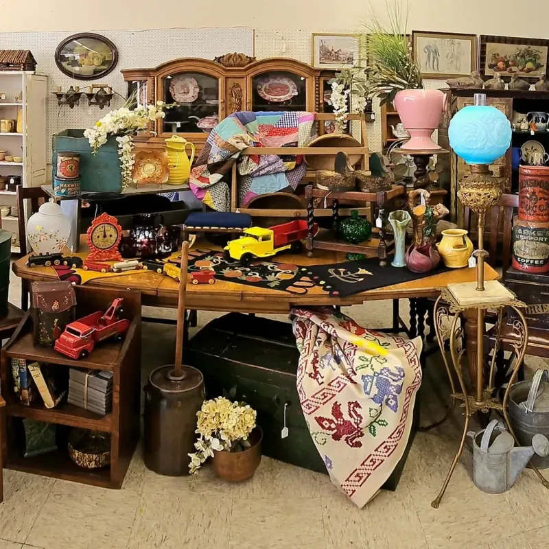 Former Oil Boom Architecture Creates Perfect Vintage Shopping Atmosphere