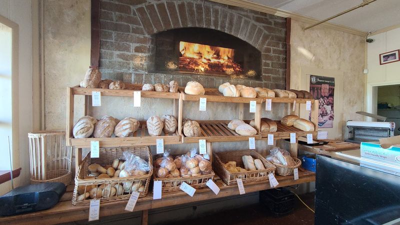 Fresh-Baked Bread Sets The Old-World Mood