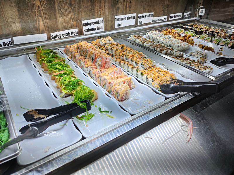 Fresh Sushi and Made-to-Order Hibachi Keep Diners Coming Back