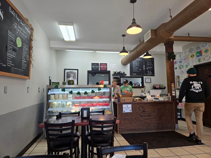 Friendly Service Turns Lunch Into A Stop Worth Repeating