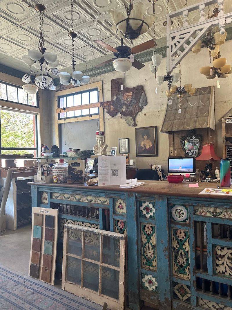 Friendly Staff And Welcoming Atmosphere Friendly Staff And Welcoming Atmosphere
