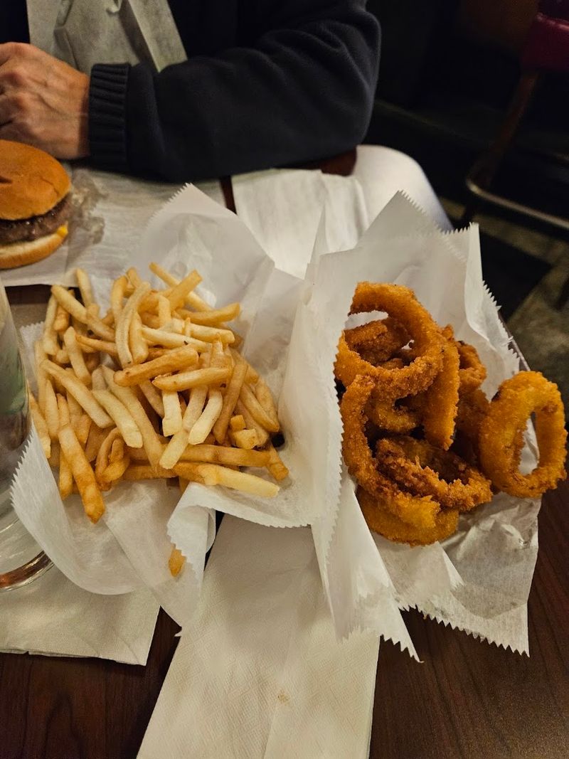 Frings, Onion Rings, and the Short List That Keeps Things Focused