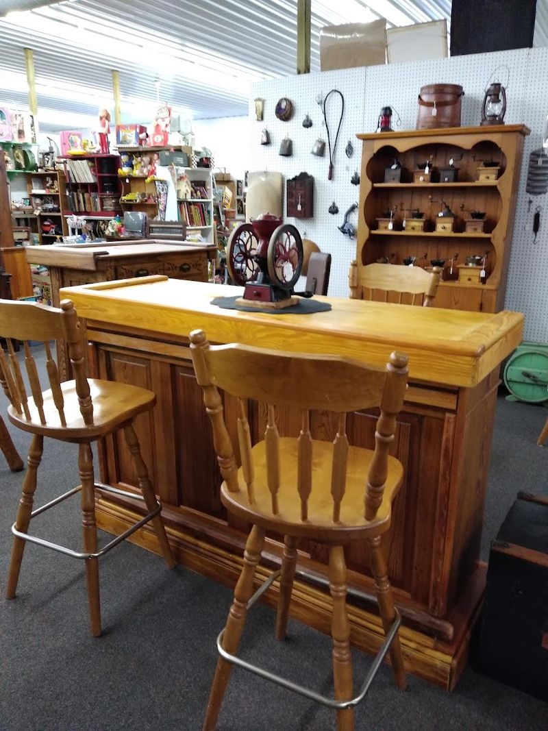 Furniture, Decor, And The Thrill Of The Useful Find Furniture, Decor, And The Thrill Of The Useful Find