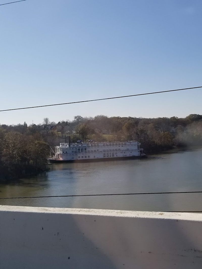 Dover (Kentucky Lake)