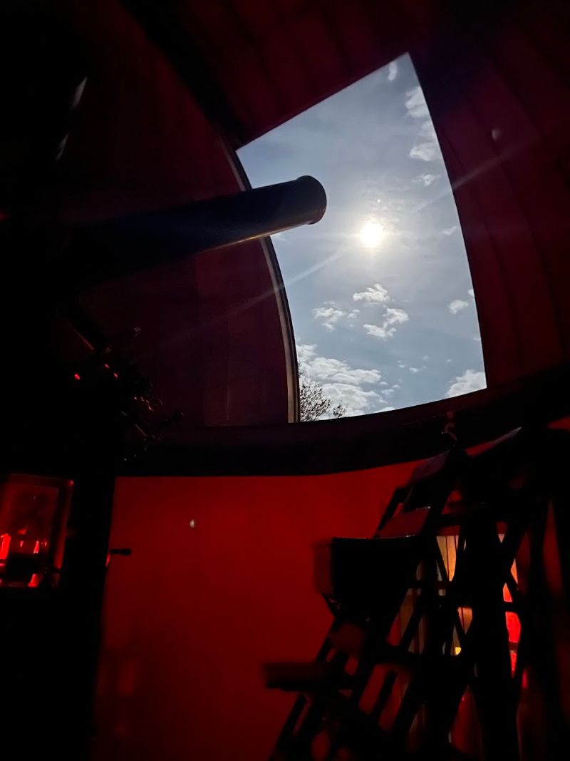 Inside the Dome, Old-School Astronomy Still Has Texture