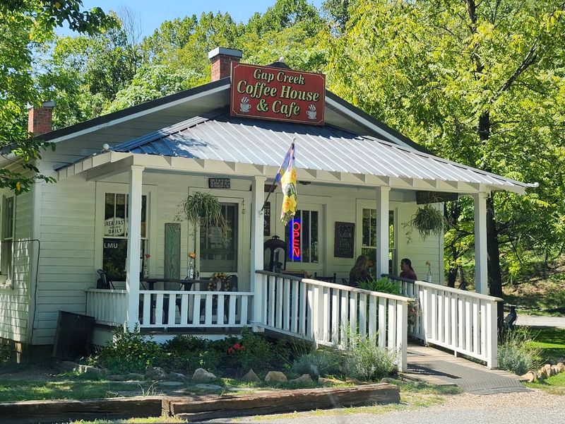 Gap Creek Coffee House — Cumberland Gap Gap Creek Coffee House — Cumberland Gap