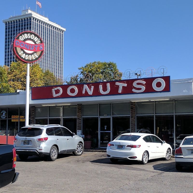 Gibson's Donuts — Memphis Gibson's Donuts — Memphis