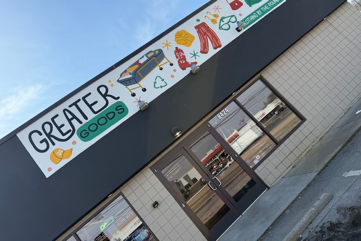 Grab a Cart and Start Digging at This Enormous Tennessee Thrift Store