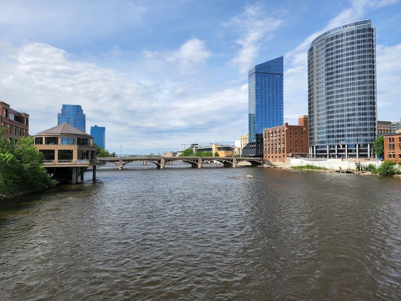 Grand Rapids Grand Rapids