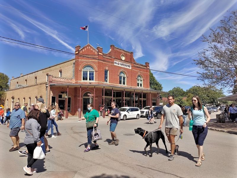Gruene Historic District (New Braunfels) Gruene Historic District (New Braunfels)