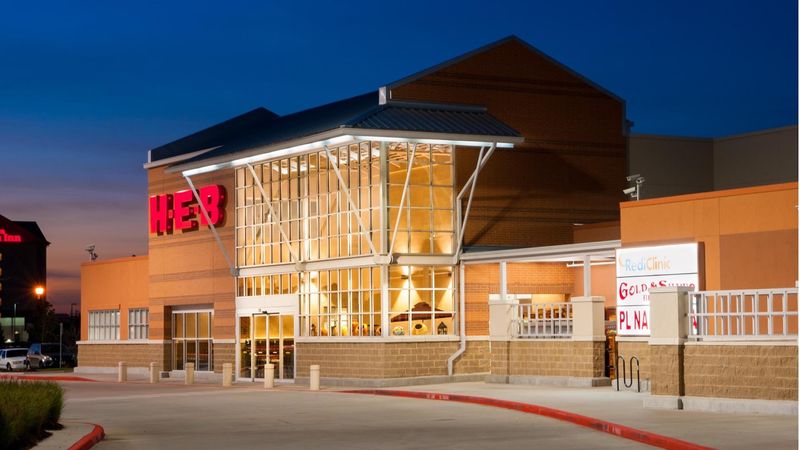 H-E-B (Sugar Land) H-E-B (Sugar Land)