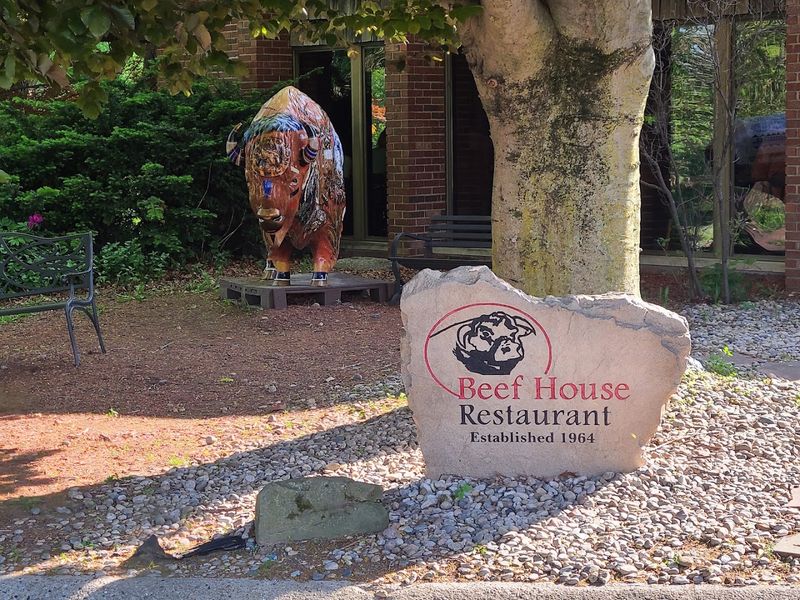 The Beef House (Covington)