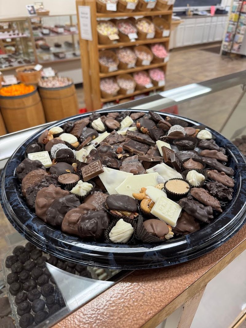 Handcrafted Chocolates and Fudge Built on Decades of In-House Recipes