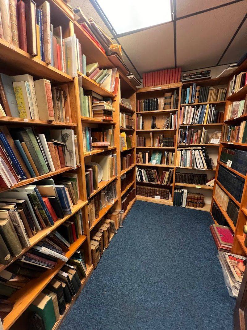 Hello Books — South Haven