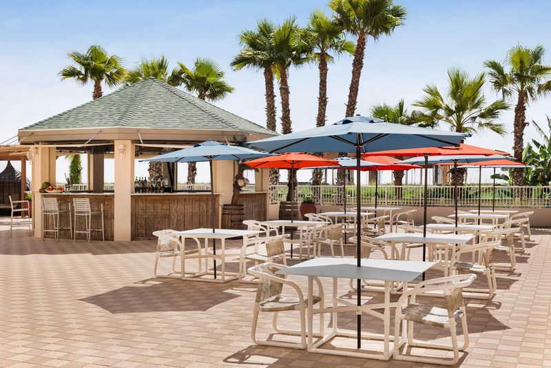 Hilton Garden Inn South Padre Island Beachfront (South Padre Island) Hilton Garden Inn South Padre Island Beachfront (South Padre Island)