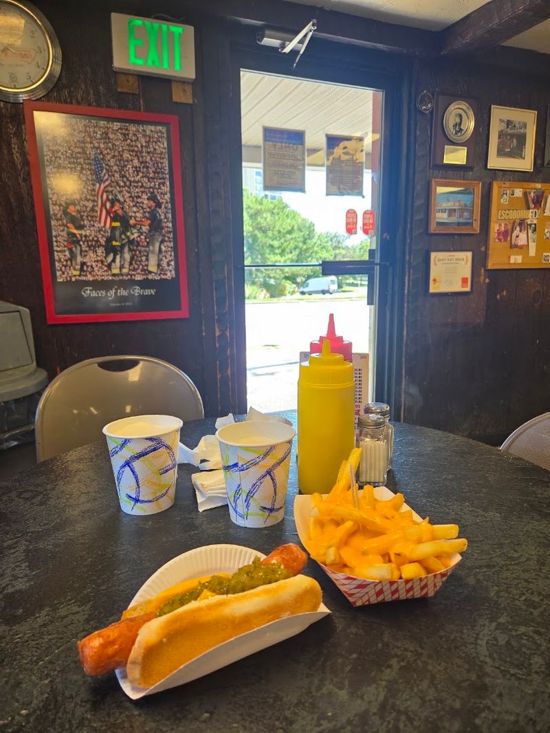 Hiram’s Roadstand — Fort Lee