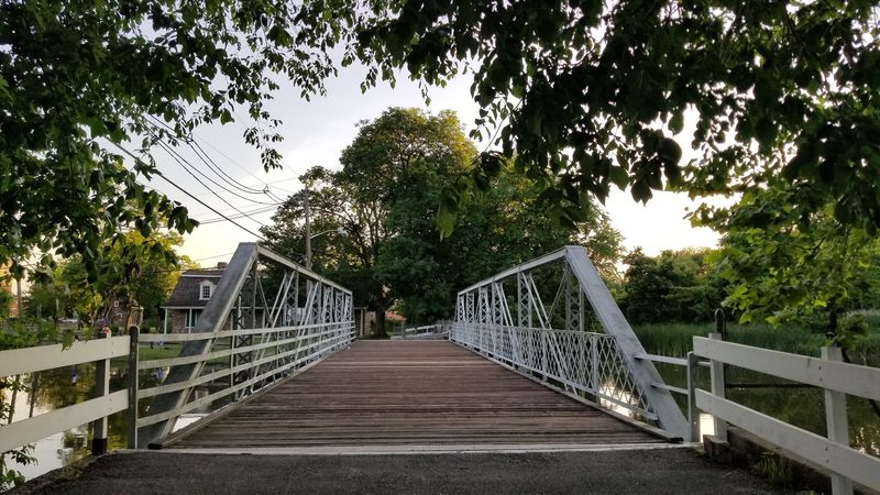 Historic New Bridge Landing — River Edge Historic New Bridge Landing — River Edge