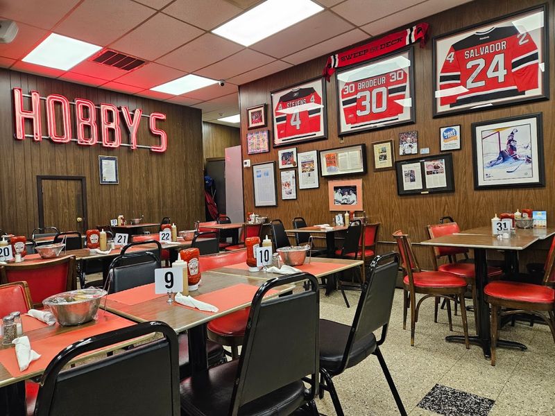 Hobby’s Delicatessen & Restaurant - Newark Hobby’s Delicatessen & Restaurant - Newark