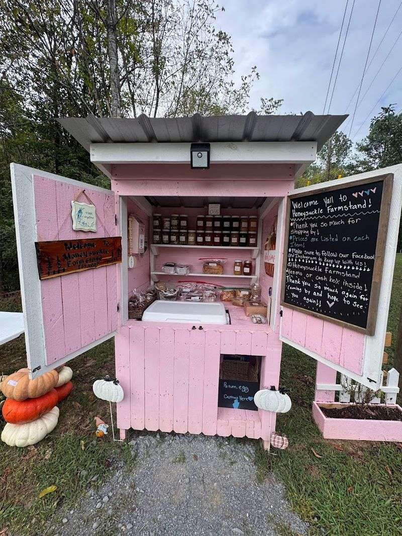 Honeysuckle Farm Stand — Franklin