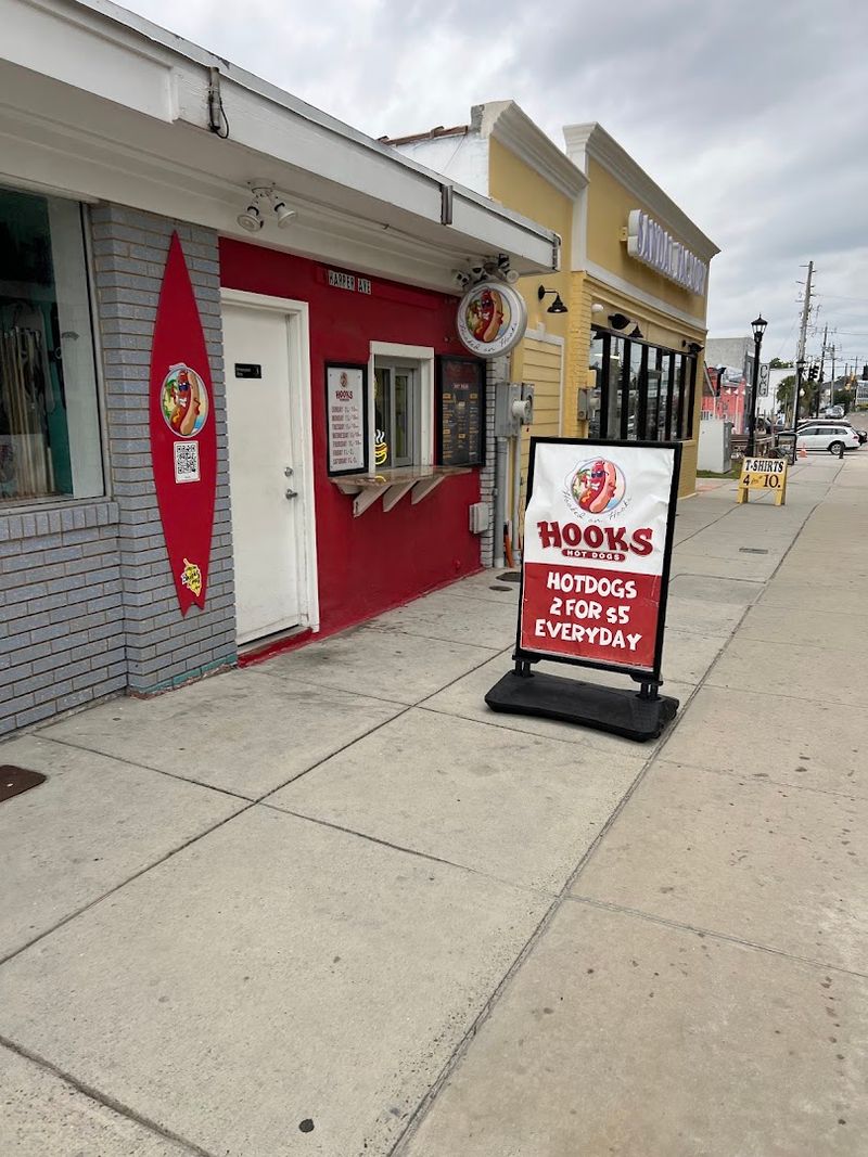 Hooks Hotdogs