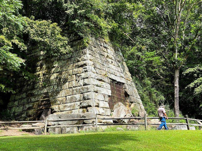 Hope Furnace Ruins, McArthur