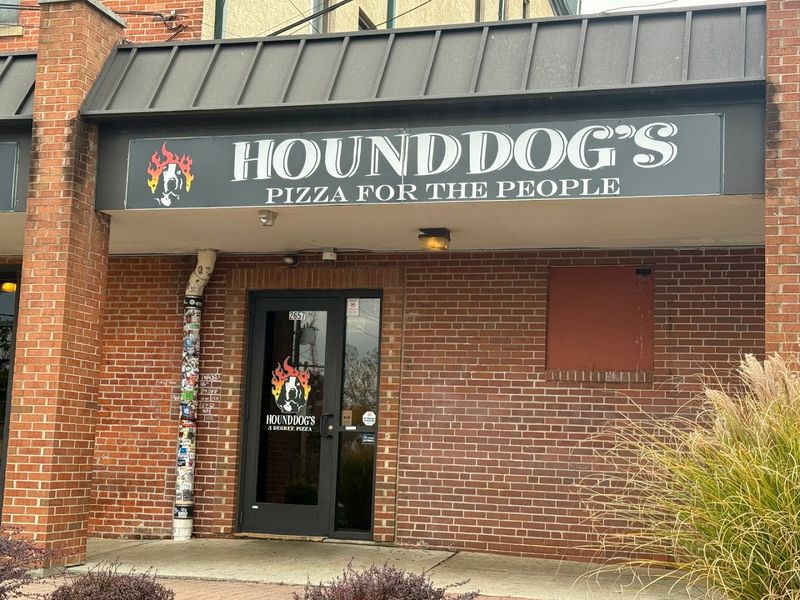 Hounddog's Pizza, Columbus