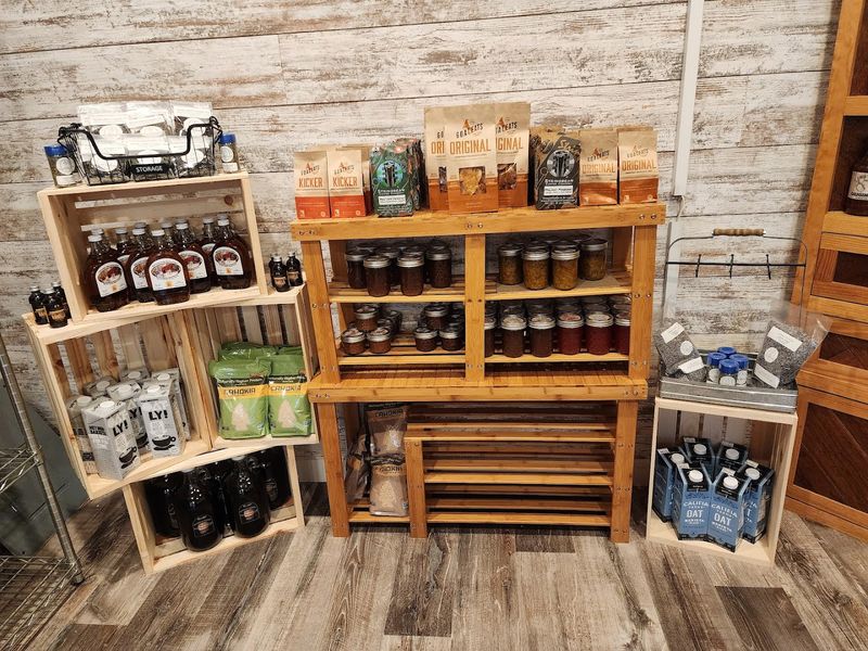 Why This Illinois Farm Market Keeps Shoppers Coming Back Why This Illinois Farm Market Keeps Shoppers Coming Back