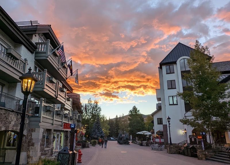 Vail Vail