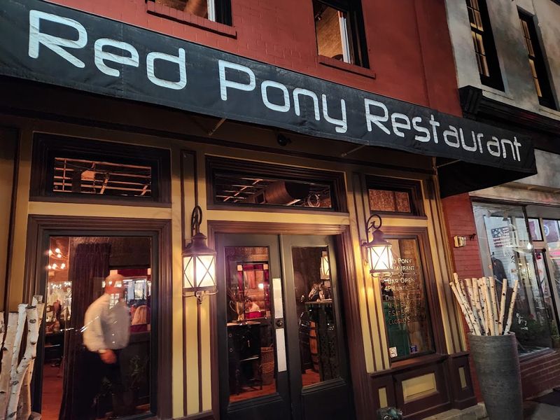 Red Pony Restaurant 