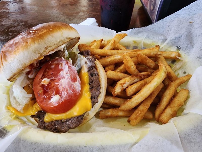 Jane Reed's Brings Country Comfort to Pleasant Shade
