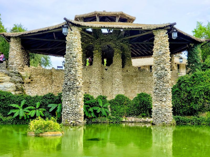 Japanese Tea Garden (San Antonio)