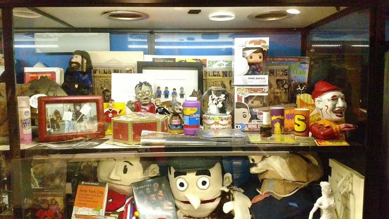 Jay and Silent Bob’s Secret Stash - Red Bank Jay and Silent Bob’s Secret Stash - Red Bank