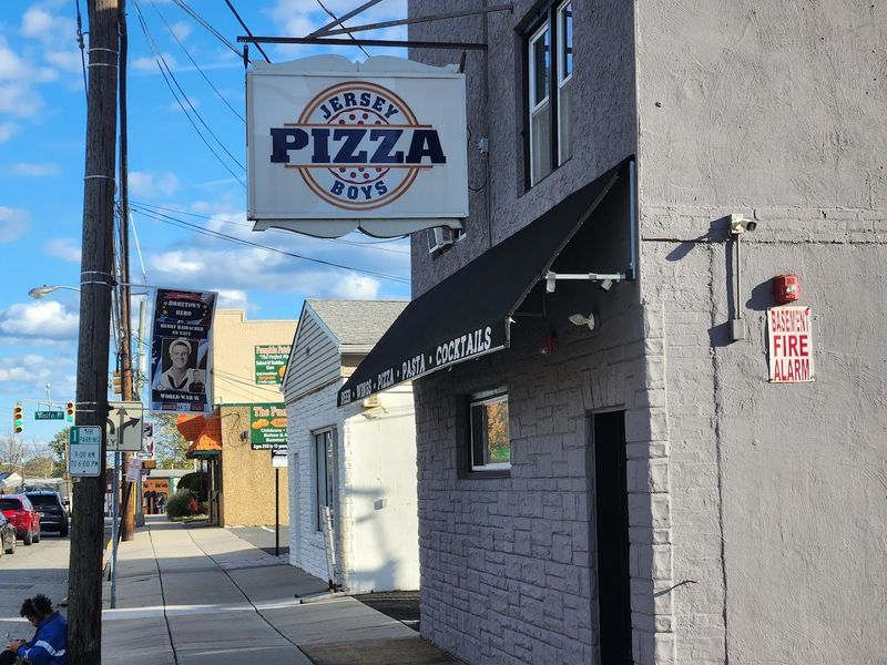Jersey Pizza Boys — Avenel